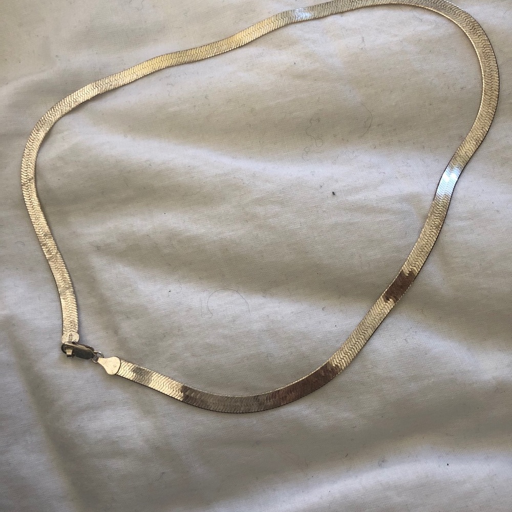 Silver snake-chain necklace - Picture 3 of 5